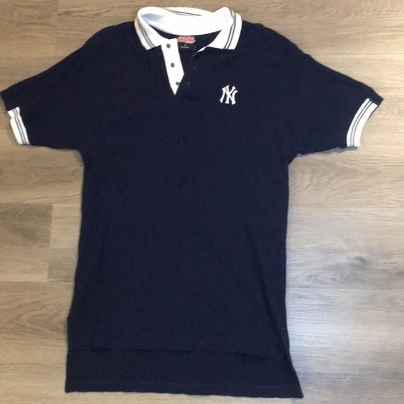 NY Yankees Polo navy blue shirt size Medium Stitches brand - Picture 10 of 17